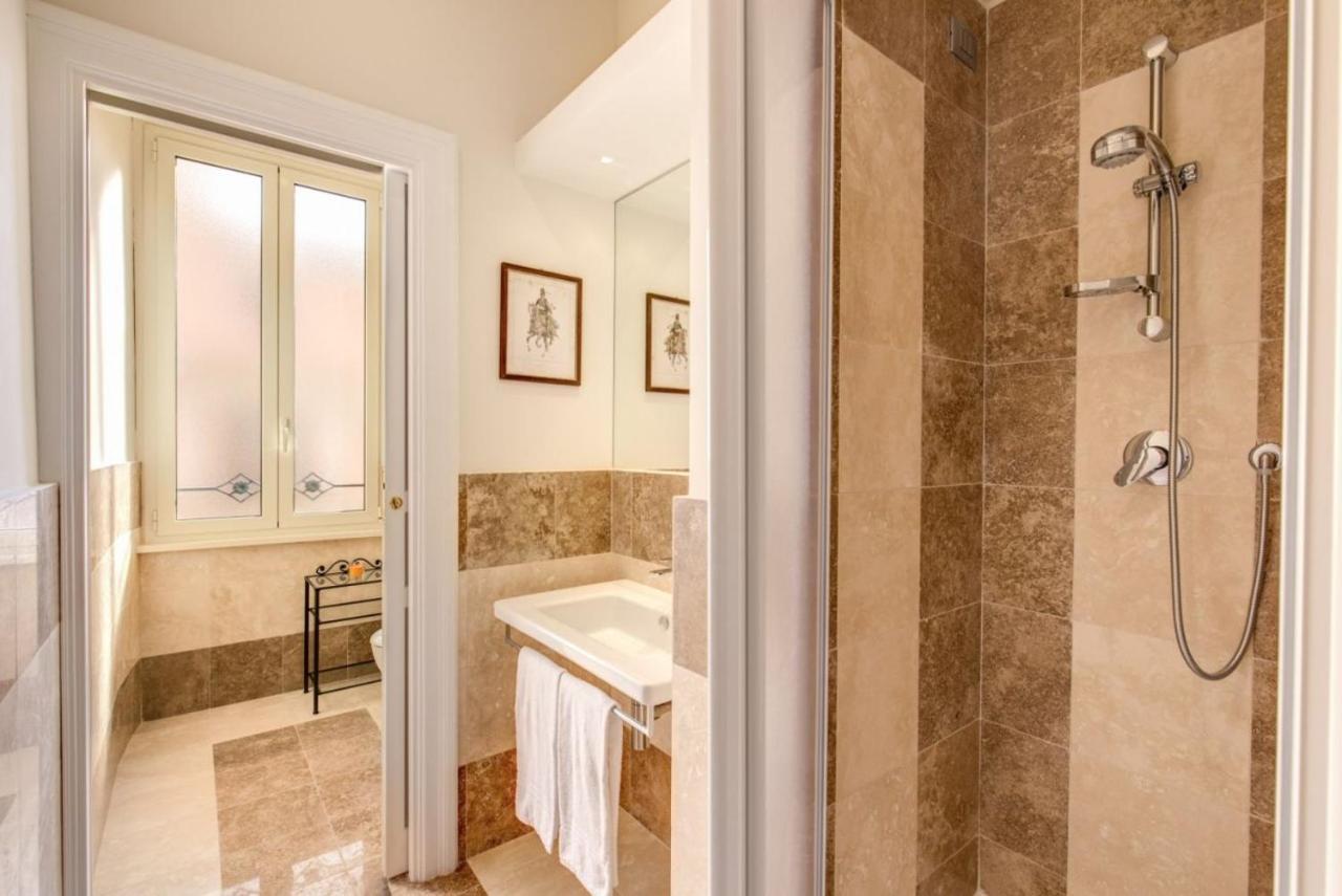 Lovely 4-Bedroom Apartment 30M Sangiovanni Metro Rome Bagian luar foto