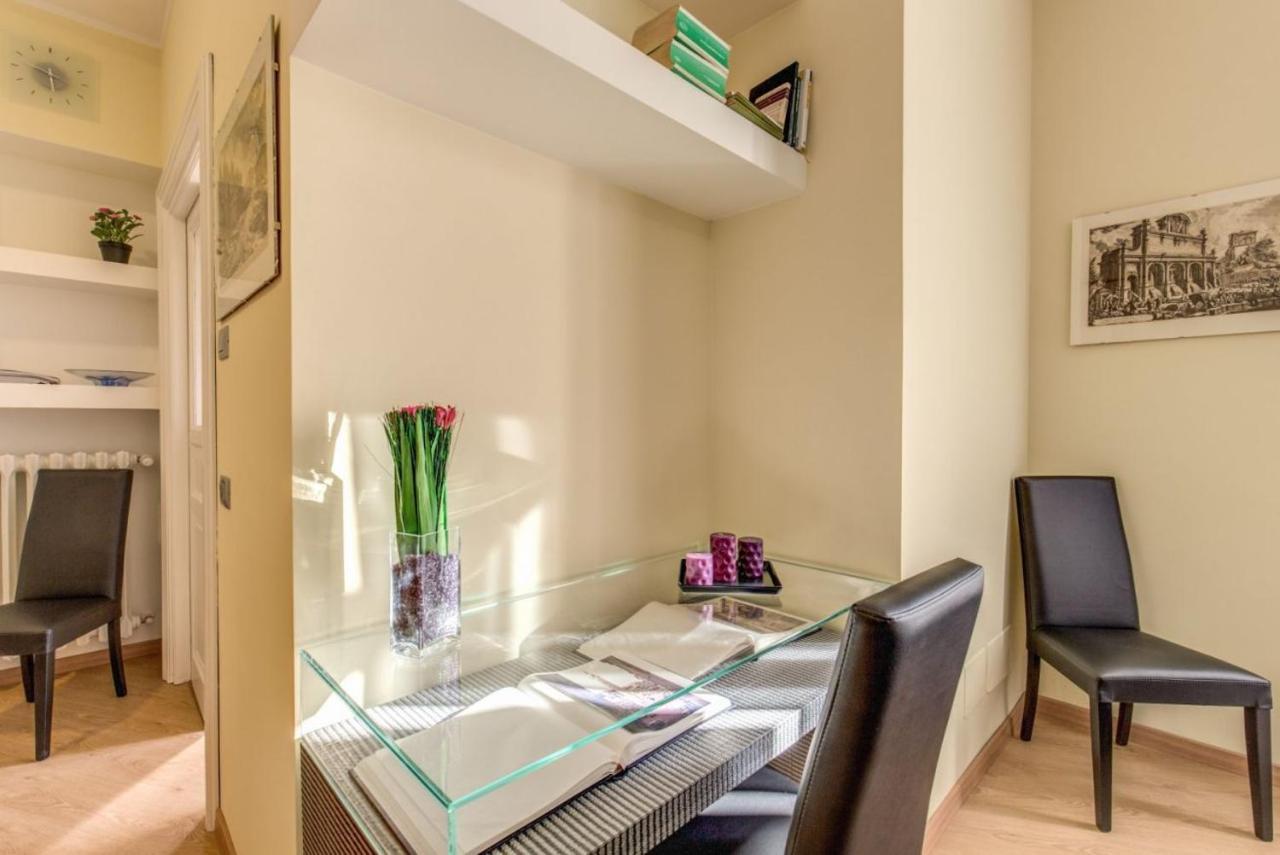 Lovely 4-Bedroom Apartment 30M Sangiovanni Metro Rome Bagian luar foto